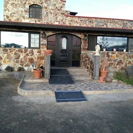 Villa Rosie Lee La Santa